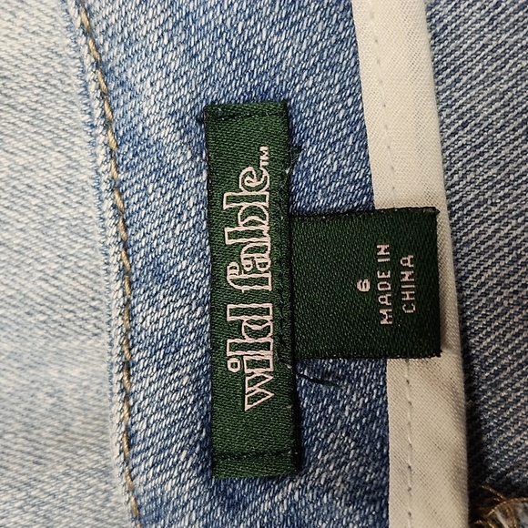 Wild Fable Women's Light Blue Denim Jean Mini Skirt Size 6 Back Zipper - Picture 3 of 7